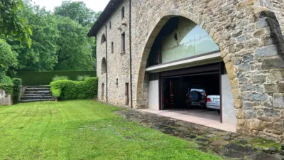 Rustic finca in La Vall D´En Bas photo 9