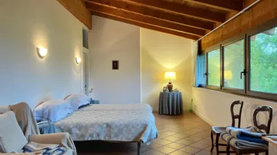 Rustic finca in La Vall D´En Bas photo 26
