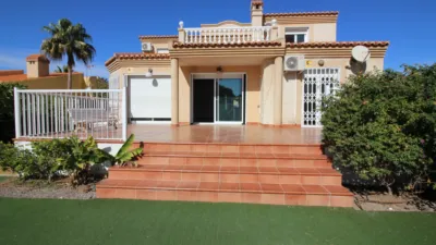 Chalet in Roquetas-Las Marinas Urbanization photo 18