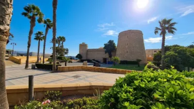 Apartment near Avda Pintor Rosales photo 18
