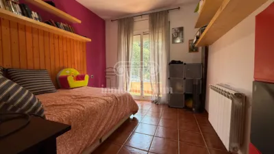 House on Passeig de Santa Bàrbara photo 25