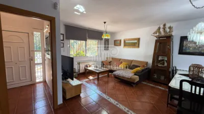 House on Passeig de Santa Bàrbara photo 6