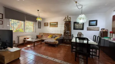 House on Passeig de Santa Bàrbara photo 8