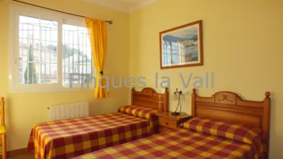 Chalet on Carrer de la Muga photo 30