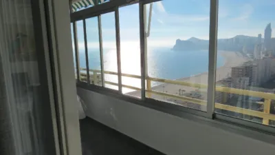 Apartamento en alquiler en Avenida de la República Argentina, 5, Platja de Ponent (Benidorm)