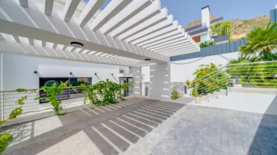 Single-family chalet in Golf Bahía Urbanization photo 17