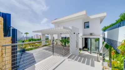 Single-family chalet in Golf Bahía Urbanization photo 7