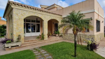 House in Vistahermosa photo 3
