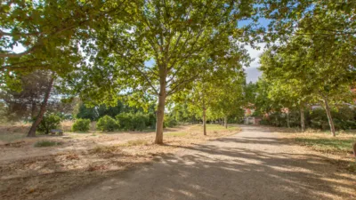 Chalet adosado en venta en Calle del Río Bidasoa, Rinconada (Distrito Reyes Católicos. Alcalá de Henares) de 514.900 €