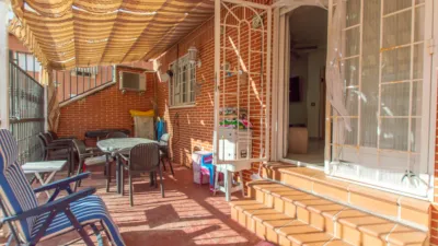 Chalet adosado en venta en Calle del Río Bidasoa, Rinconada (Distrito Reyes Católicos. Alcalá de Henares) de 514.900 €