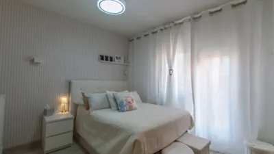 Chalet adosado en venta en Calle del Río Bidasoa, Rinconada (Distrito Reyes Católicos. Alcalá de Henares) de 514.900 €
