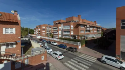 Chalet adosado en venta en Calle del Río Bidasoa, Rinconada (Distrito Reyes Católicos. Alcalá de Henares) de 514.900 €