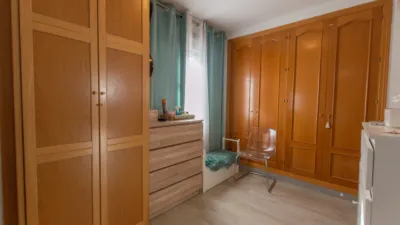 Chalet adosado en venta en Calle del Río Bidasoa, Rinconada (Distrito Reyes Católicos. Alcalá de Henares) de 514.900 €