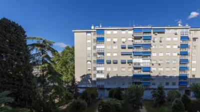 Apartment on Calle de Beatriz Galindo photo 9