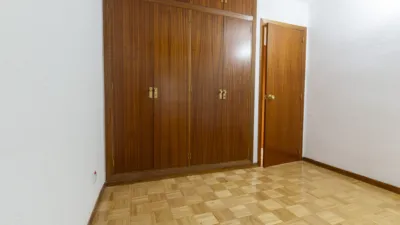 Apartment on Calle de Beatriz Galindo photo 11