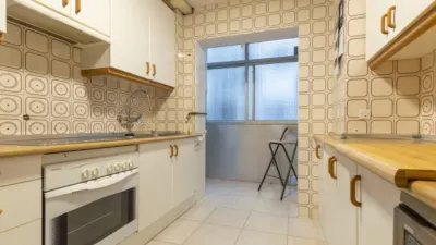Apartment on Calle de Beatriz Galindo photo 18
