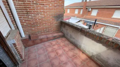 Piso en venta en Calle Real, Villanueva de Duero de 55.000 €