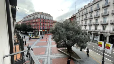 Piso en venta en Plaza de la Fuente Dorada, Centro (Valladolid Capital) de 695.000 €