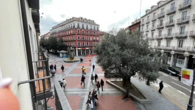 Piso en venta en Plaza de la Fuente Dorada, Centro (Valladolid Capital) de 695.000 €