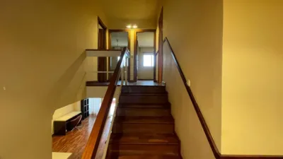 Dúplex en venta en Calle de Mariano de los Cobos, cerca de Calle Melendro, Parquesol (Valladolid Capital) de 340.000 €