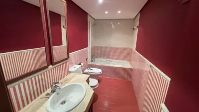 Dúplex en venta en Calle de Mariano de los Cobos, cerca de Calle Melendro, Parquesol (Valladolid Capital) de 340.000 €