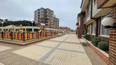 Dúplex en venta en Calle de Mariano de los Cobos, cerca de Calle Melendro, Parquesol (Valladolid Capital) de 340.000 €
