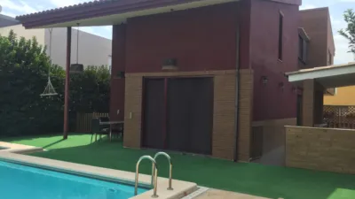Chalet en alquiler en La Canyada - La Cañada, La Canyada - La Cañada (Paterna) de 3.500 €<span>/mes</span>