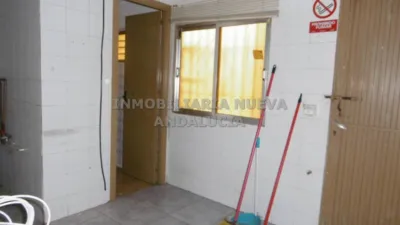 Local comercial en alquiler en Plaza de Toros-Santa Rita – pohled 2