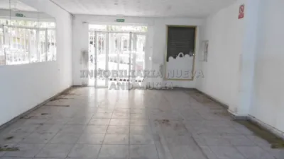 Local comercial en alquiler en Plaza de Toros-Santa Rita – pohled 5