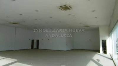 Nave industrial en alquiler en Huércal de Almería, Huércal de Almería de 2.400 €<span>/mes</span>