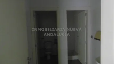 Nave industrial en alquiler en Huércal de Almería, Huércal de Almería de 2.400 €<span>/mes</span>
