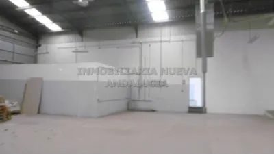 Nave industrial en alquiler en Huércal de Almería, Huércal de Almería de 2.400 €<span>/mes</span>