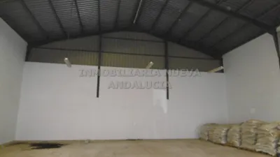 Nave industrial en alquiler en Huércal de Almería, Huércal de Almería de 1.200 €<span>/mes</span>
