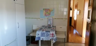 Piso en alquiler en Callejón de las Obras Públicas, San Antón (Distrito Zona Nueva. Toledo Capital) de 800 €<span>/mes</span>