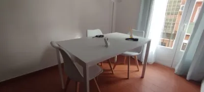 Piso en alquiler en Calle Madre Teresa de Calcuta, Palomarejos (Distrito Zona Nueva. Toledo Capital) de 1.100 €<span>/mes</span>