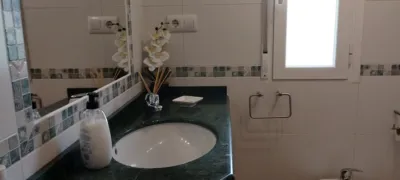 Piso en alquiler en Calle Madre Teresa de Calcuta, Palomarejos (Distrito Zona Nueva. Toledo Capital) de 1.100 €<span>/mes</span>