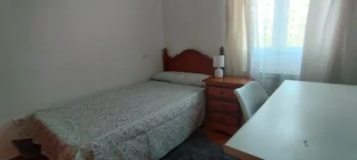 Piso en alquiler en Calle Madre Teresa de Calcuta, Palomarejos (Distrito Zona Nueva. Toledo Capital) de 1.100 €<span>/mes</span>