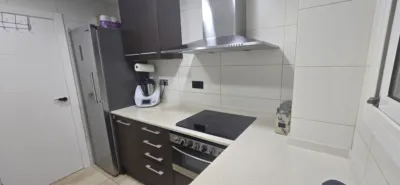 Piso en venta en Carrer de Joan XXIII, Sant Adrià de Besòs de 280.000 €