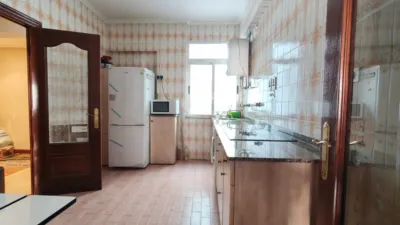 Piso en venta en Calle Camilo Villabaso, Errekaldeberri (Distrito Errekalde. Bilbao) de 270.000 €