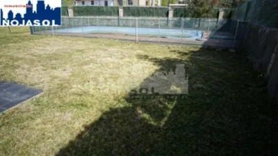 Semi-detached chalet on Avenida Trasmiera photo 13