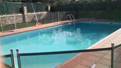 Semi-detached chalet on Avenida Trasmiera photo 7