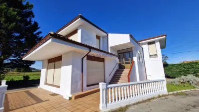 Detached house on Castillo Street photo 5