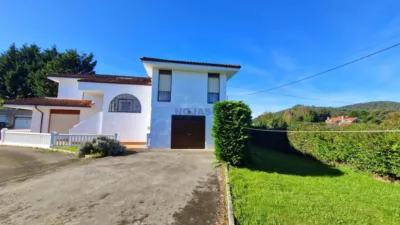 Detached house on Castillo Street photo 4