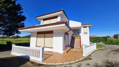 Detached house on Castillo Street photo 6
