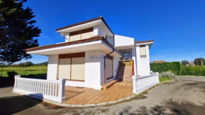 Detached house on Castillo Street photo 8