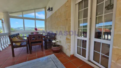 Detached house on Calle San Mames de Meruelo photo 5