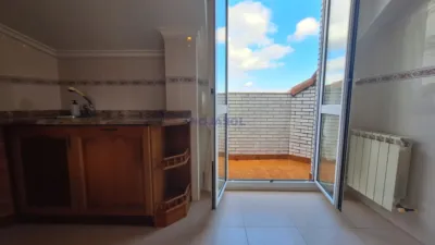 Apartment on San Mames de Meruelo Street photo 4