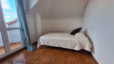 Apartment on San Mames de Meruelo Street photo 21