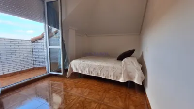 Apartment on San Mames de Meruelo Street photo 20
