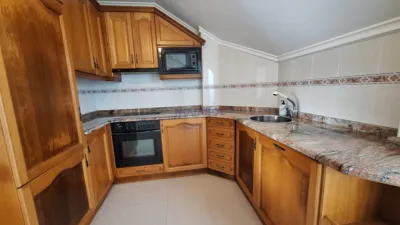 Apartment on San Mames de Meruelo Street photo 3